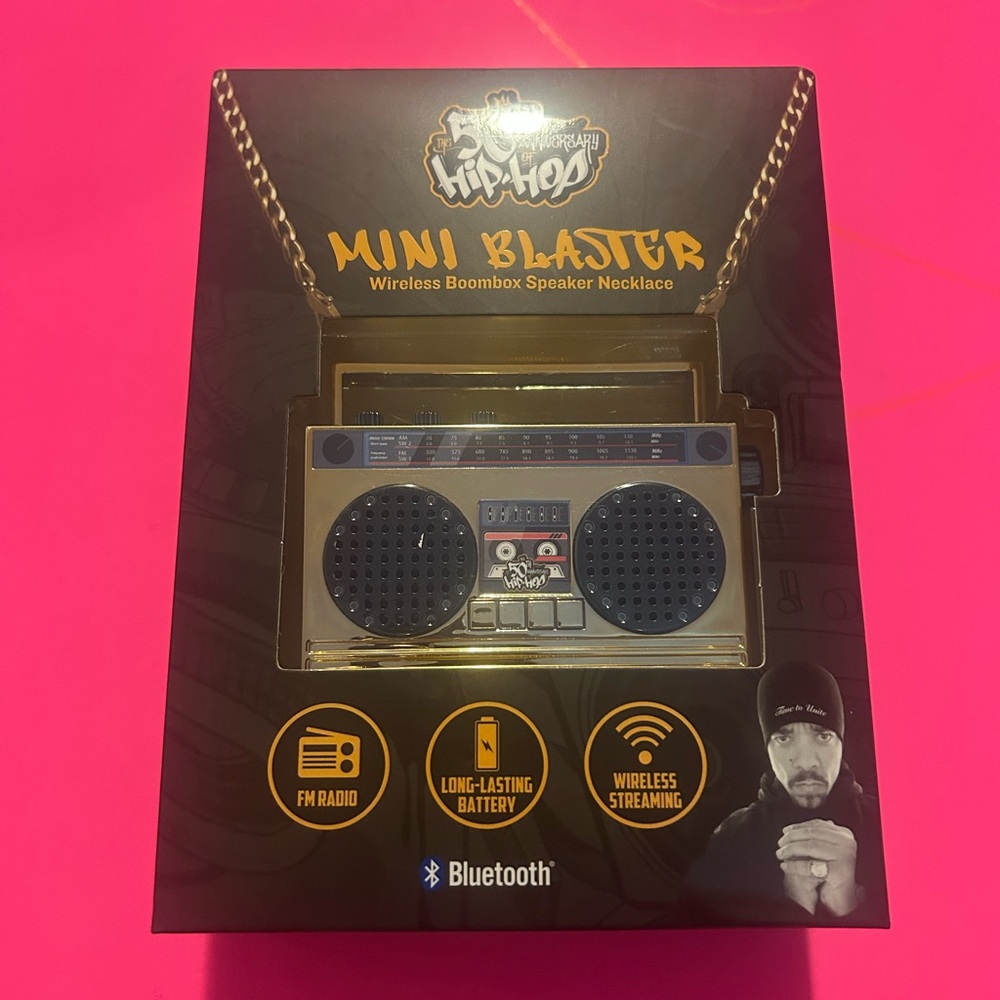 Mini‎ Blaster Wireless Boombox Speaker Necklace - Black and Silver